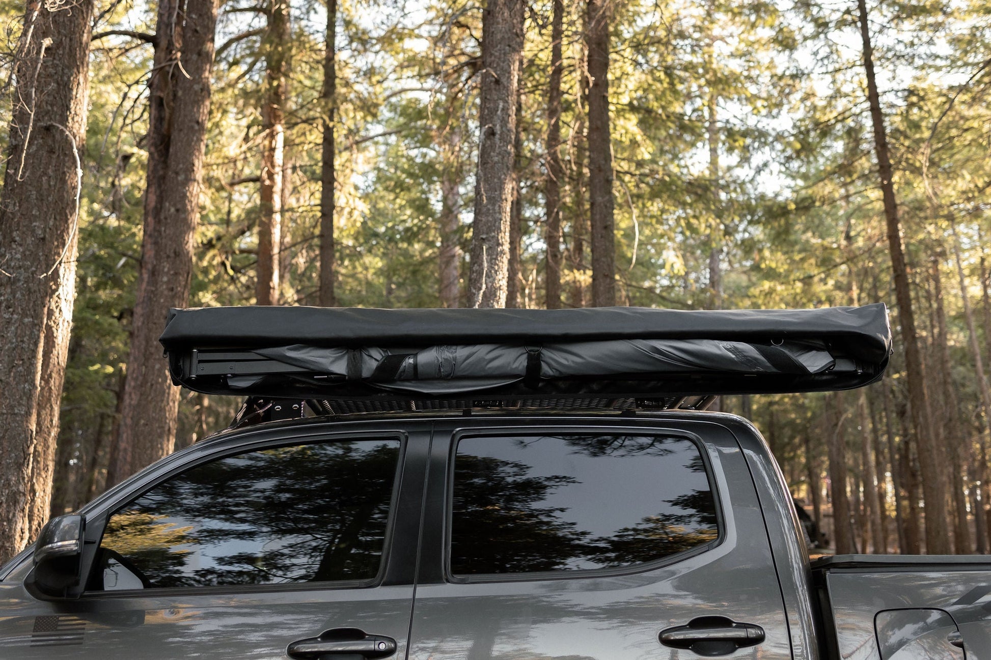 Taruca Rogue 180 Awning – CargoKits