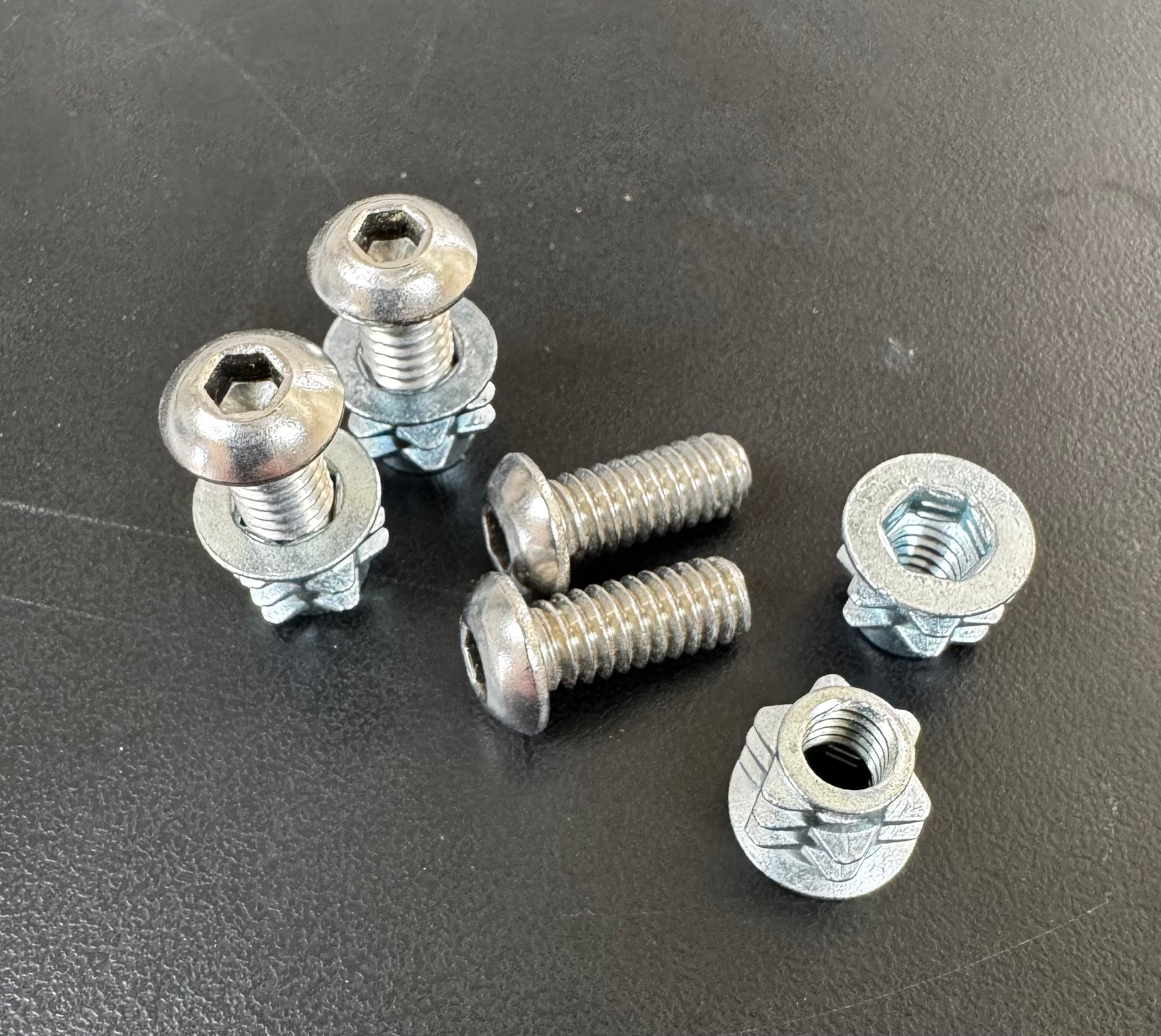 Kit Insert Cap Threaded Insert Kit – CargoKits