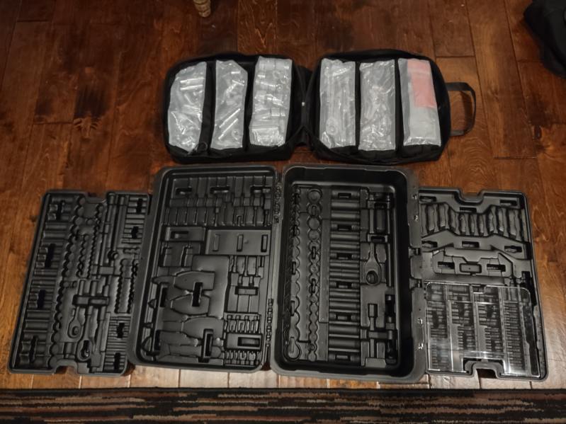 V2 inca4x4 tool briefcase & socket wrench organizer